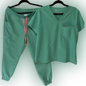 Surgical Green Figs set -Size Large/Petite